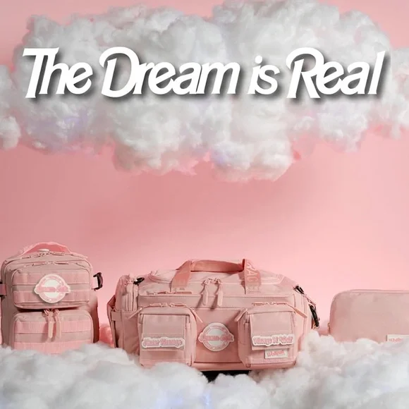 Wolfpak The Dream is Real Duffle - Picture 2 of 7